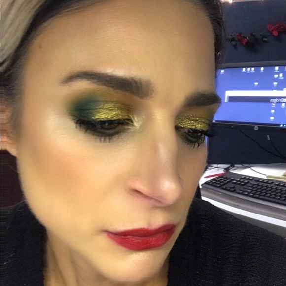 Meet your Posher, Stephanie - Picture 5 of 13